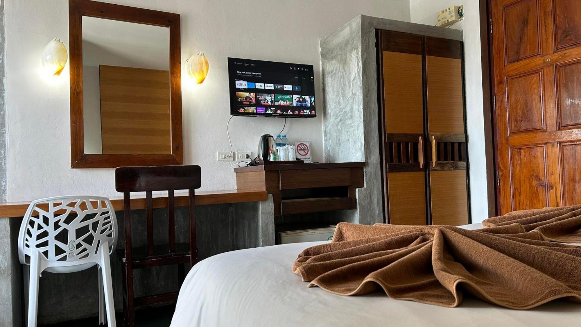 Hotel Pp Insula Islas Phi Phi Exterior foto