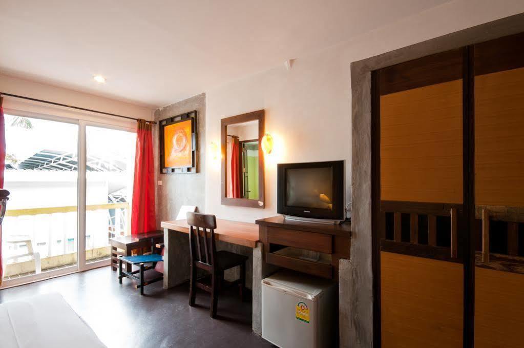 Hotel Pp Insula Islas Phi Phi Exterior foto